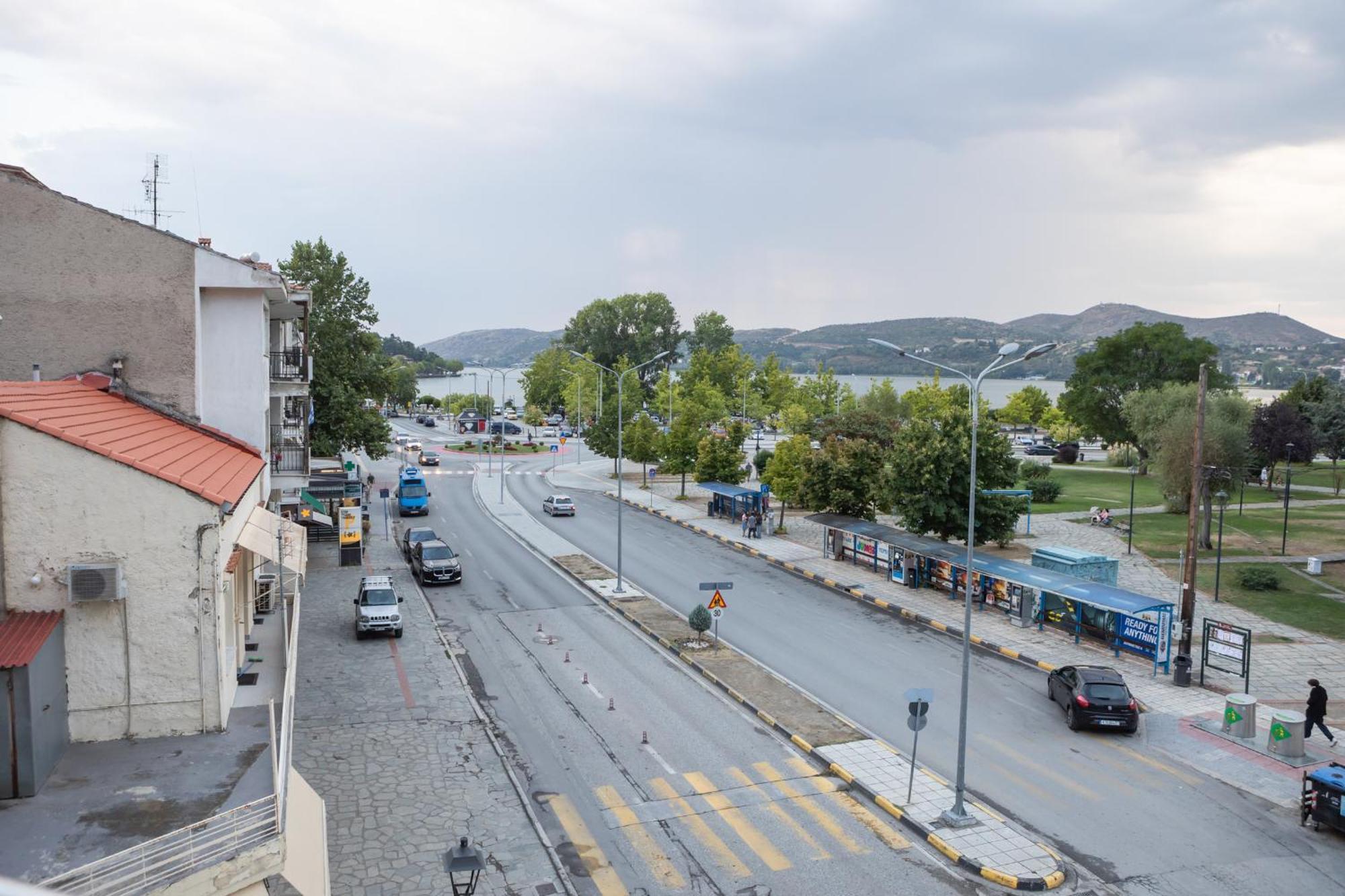 Corner House Apartment Костур Екстериор снимка